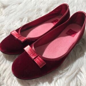 Neiman Marcus Velvet Flats 7.5